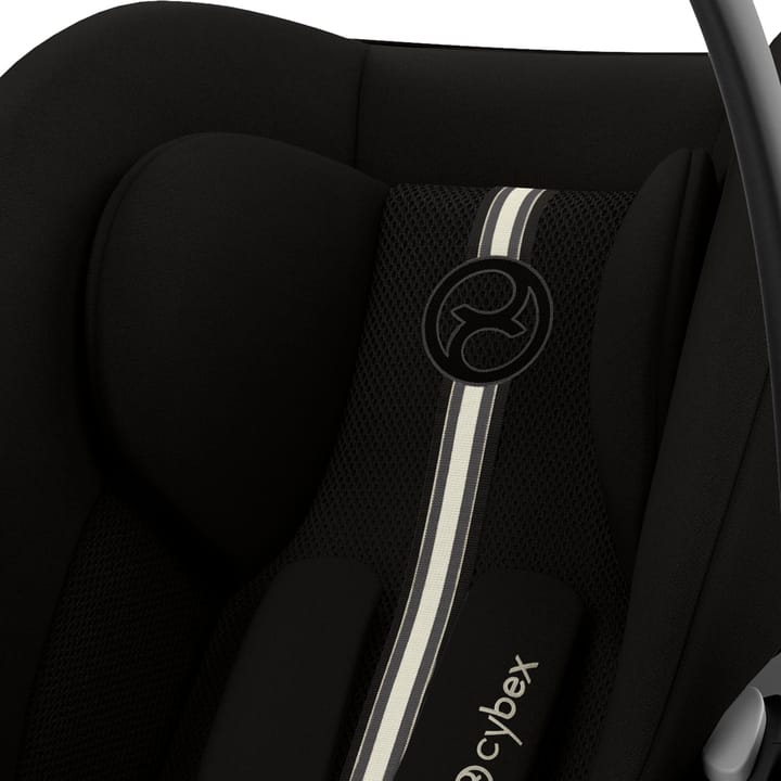 Cloud G I-Size (2024) - Moon Black Cybex