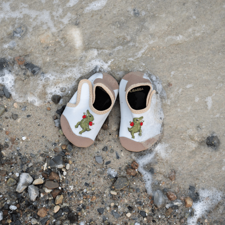 Badskor - Dino Beach Filibabba