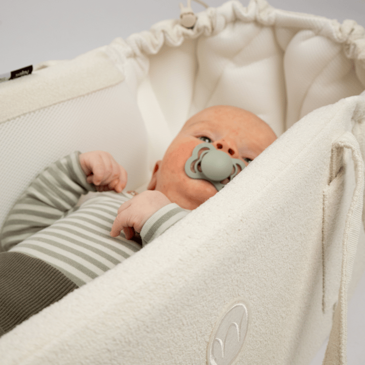 Babynest SleepCarrier X - Bouclé White Najell