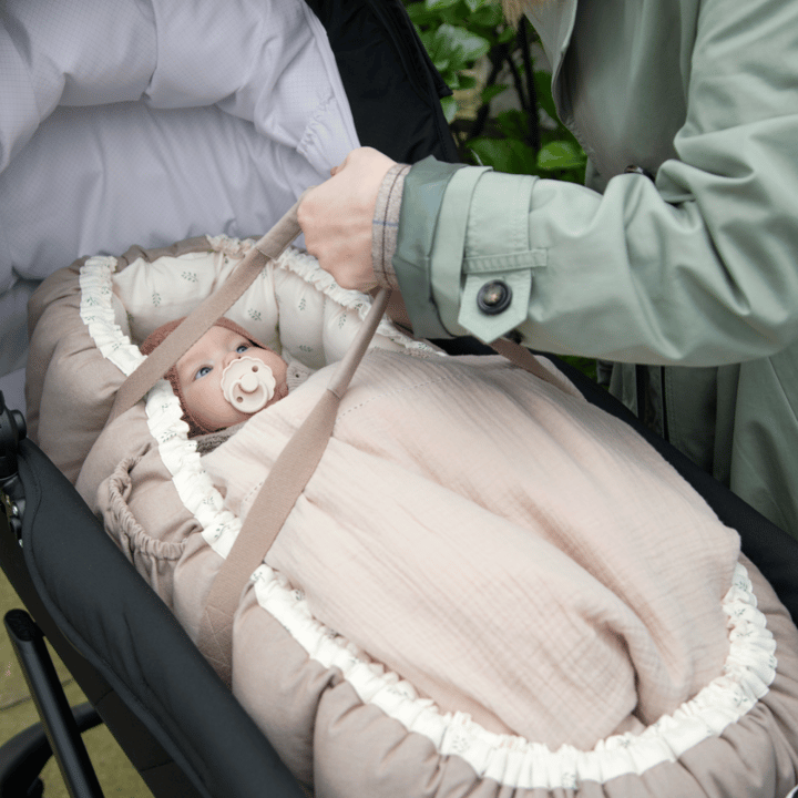 3-in-1 Babynest - Sophora Leaves Sebra