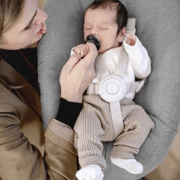 Nomi Newborn Set - White Grey Sand Stokke