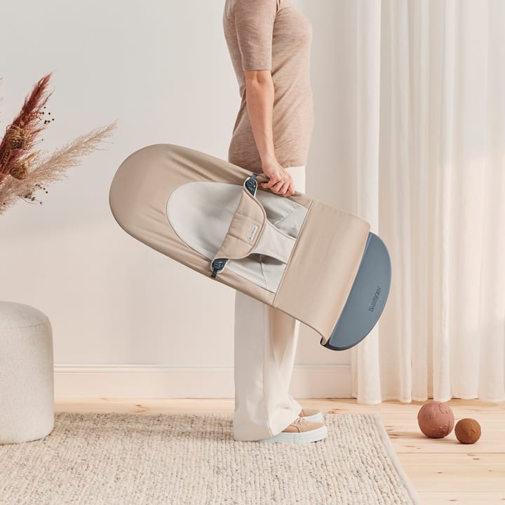 Babysitter Balance Soft - Khaki/Beige Babybjörn