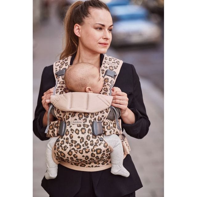 Bärsele One Cotton Mix - Leopard Beige Babybjörn