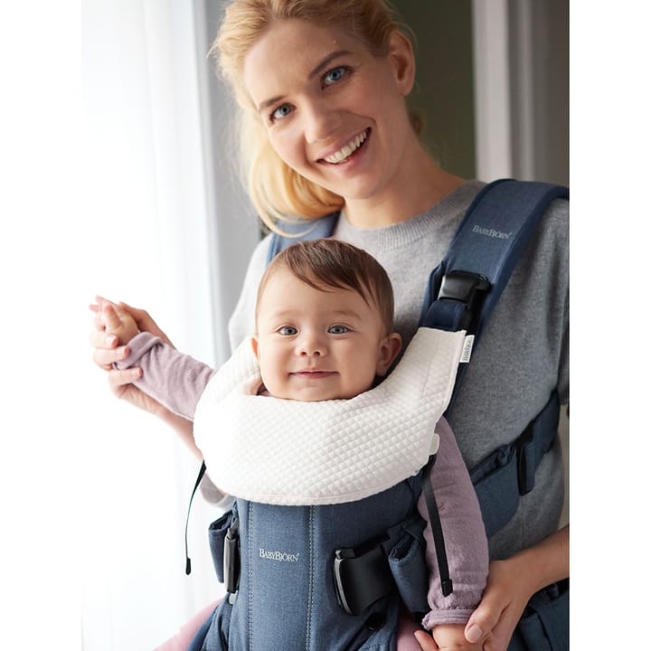 Haklapp Till Bärsele One 1 Pack - Vit Babybjörn