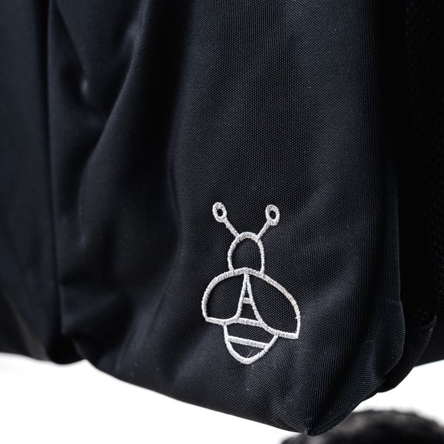 Skötväska - Black Bumble B