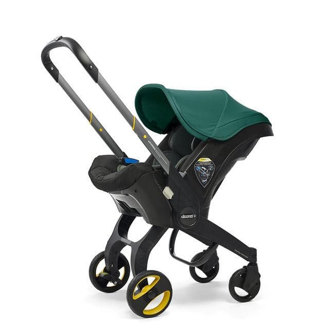 + Babyskydd - Racing Green Doona