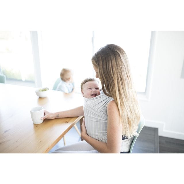 Aura Bärsjal - Grey Stripes Ergobaby