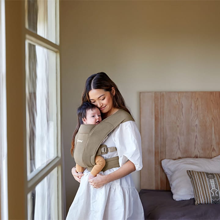 Bärsele Embrace - Soft Olive Ergobaby