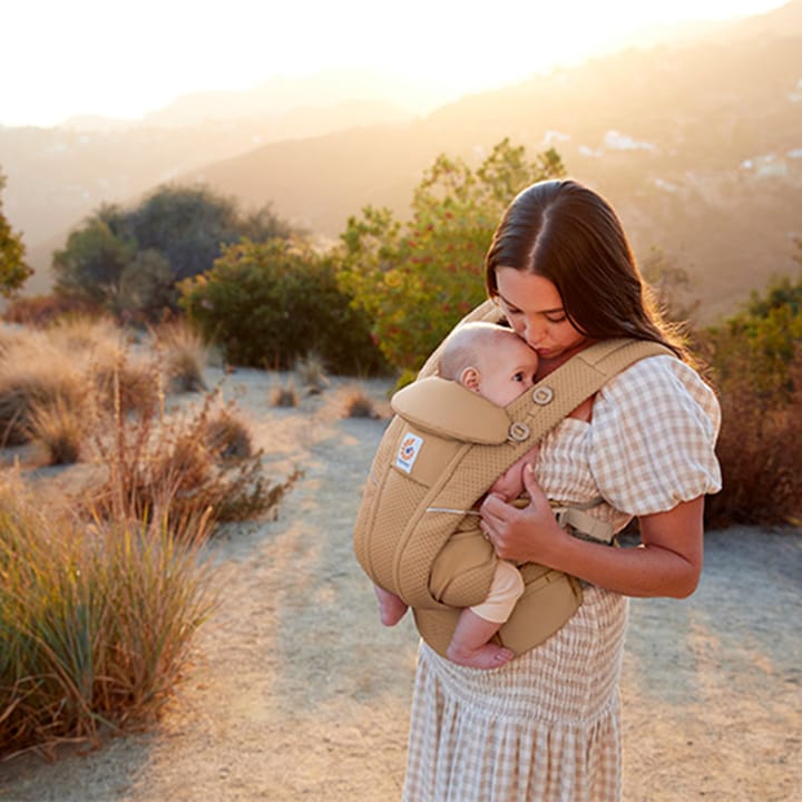 Bärsele Omni Breeze - Camel Brown Ergobaby