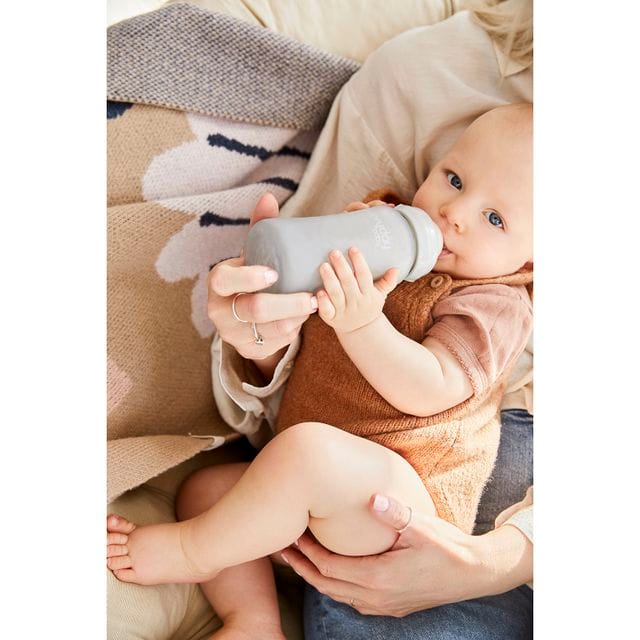 Nappflaska i Glas Healthy+ 240ml - Quiet Grey Everyday Baby