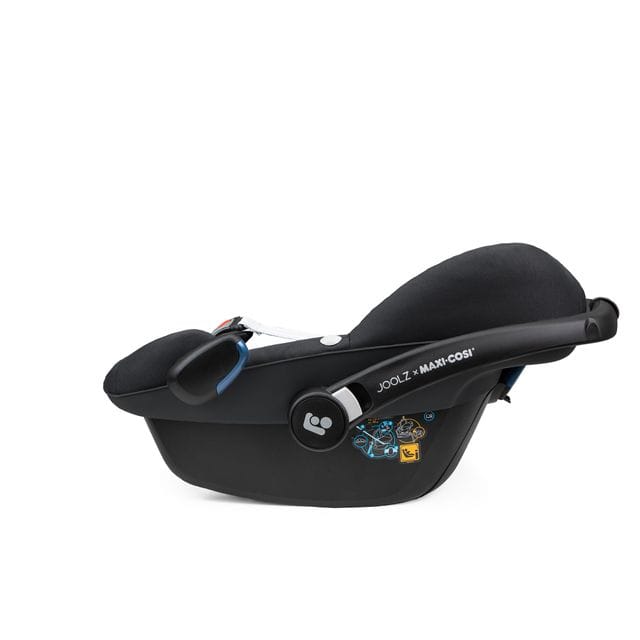 x Maxi-Cosi Babyskydd - Black Joolz