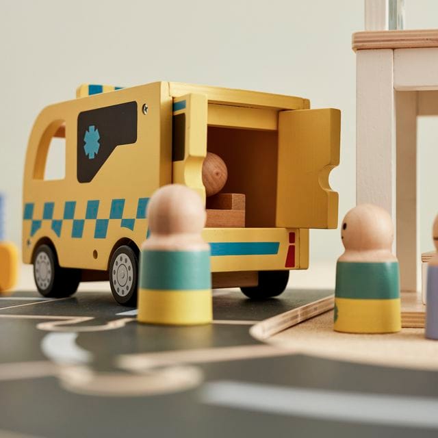 Ambulans Aiden - Gul Kids Concept