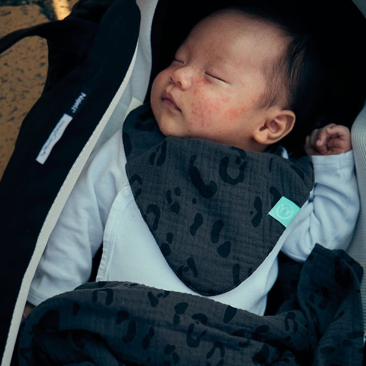 Bib 2-pack - Leopard Brown/ Ivory White Najell