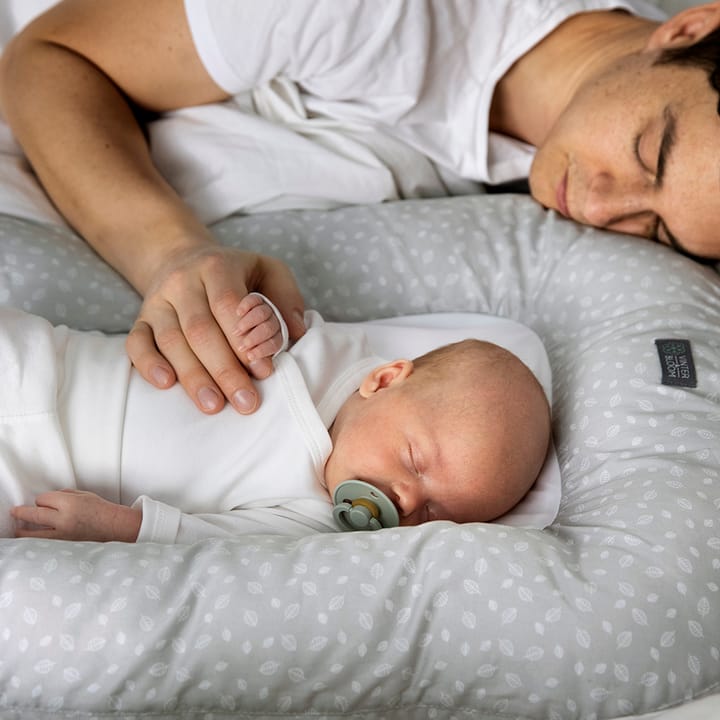 Babynest Nordic Leaf - Calm Grey Vinter & Bloom